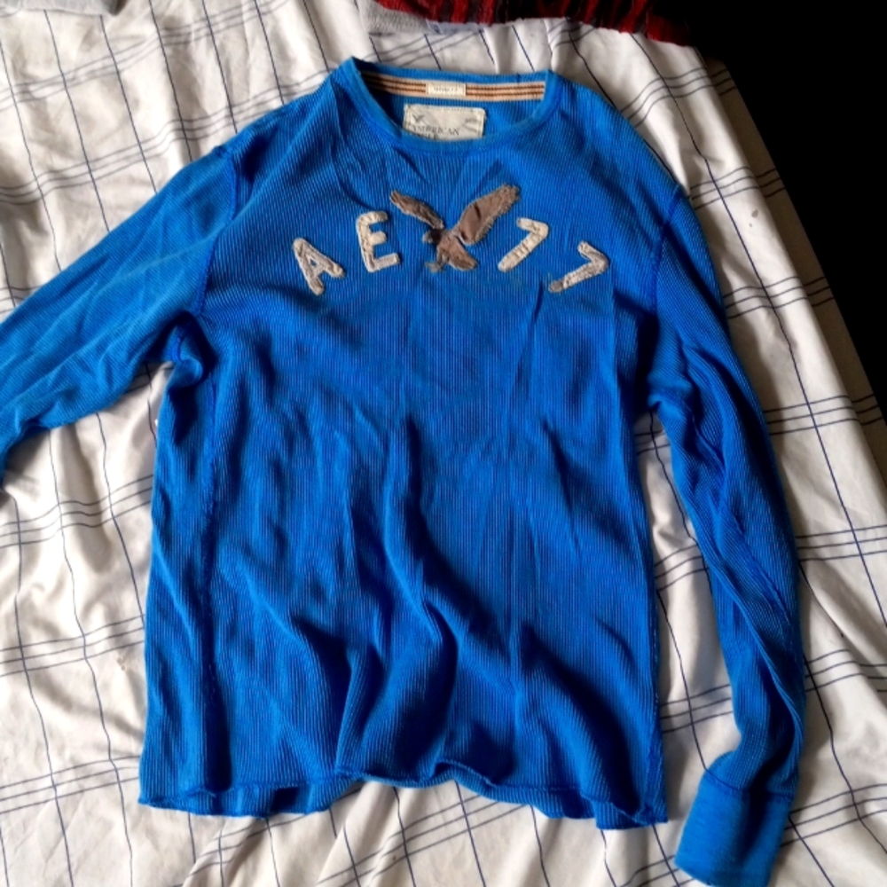 American Eagle long sleeve